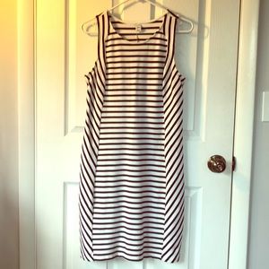 Old Navy black/white striped dress, size M